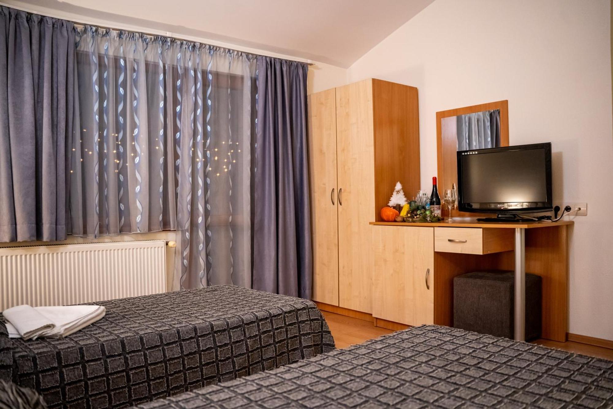 Matsurev Han Bansko Bagian luar foto